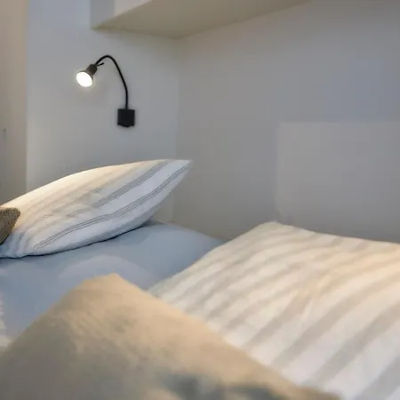 Lichtrijk Luxe-appartement Op Toplocatie In *